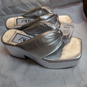 ZARA SILVER CHUNKY TOE POST LEATHER PLATFORM HEELED SANDALS 6,7,7.5,8